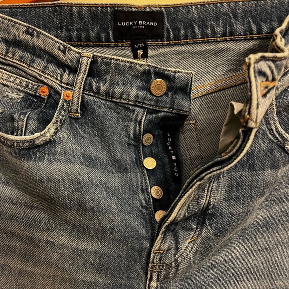 90s Loose Lucky Jeans - Picture 6 of 6